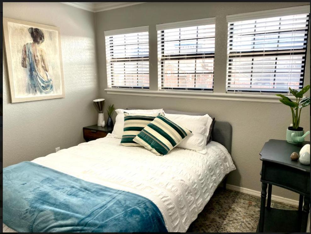 Private Bedroom Suite - Communal House Near Integris Οκλαχόμα Εξωτερικό φωτογραφία