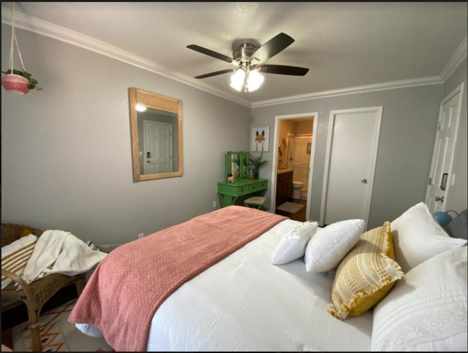 Private Bedroom Suite - Communal House Near Integris Οκλαχόμα Εξωτερικό φωτογραφία