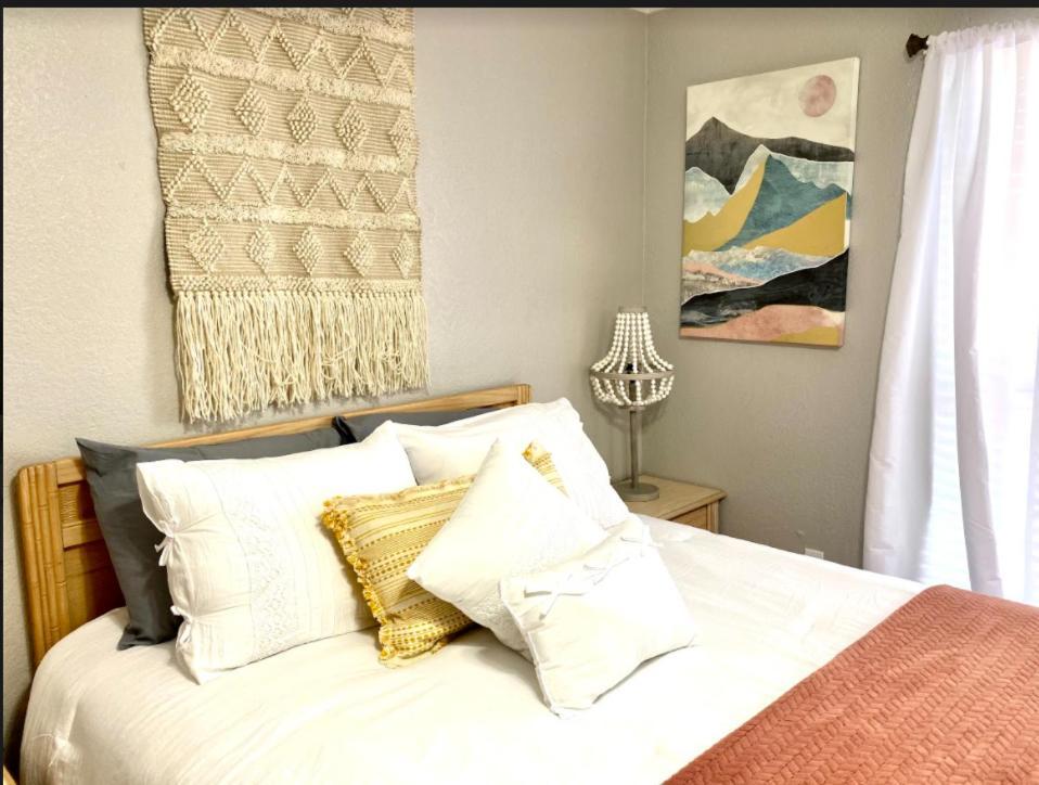 Private Bedroom Suite - Communal House Near Integris Οκλαχόμα Εξωτερικό φωτογραφία